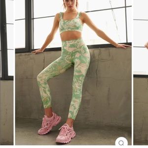 IVL collective green marble set